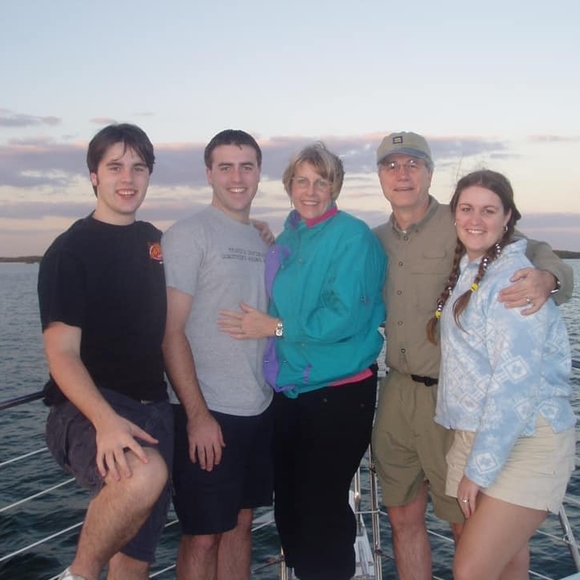 Meet your Posher, Sarah - Picture 1 of 1